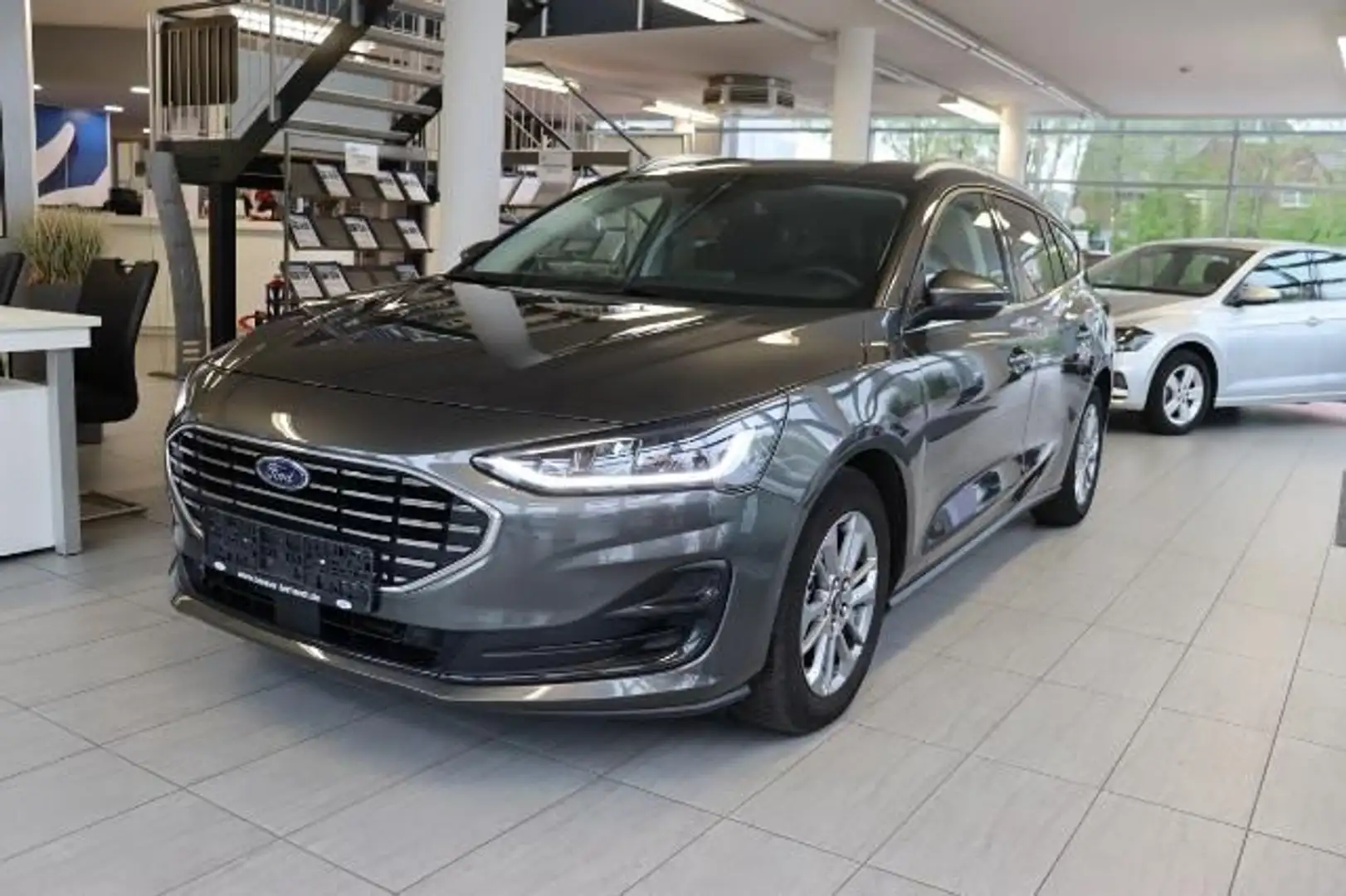 Ford Focus 1.0 EB Mild-Hybrid*Titanium*Kamera* - 2