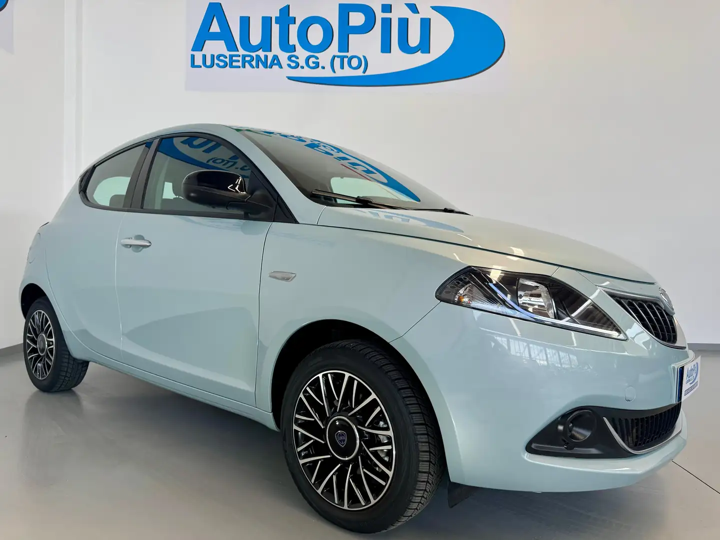 Lancia Ypsilon Ypsilon 1.0 firefly hybrid Gold Plus s Verde - 2