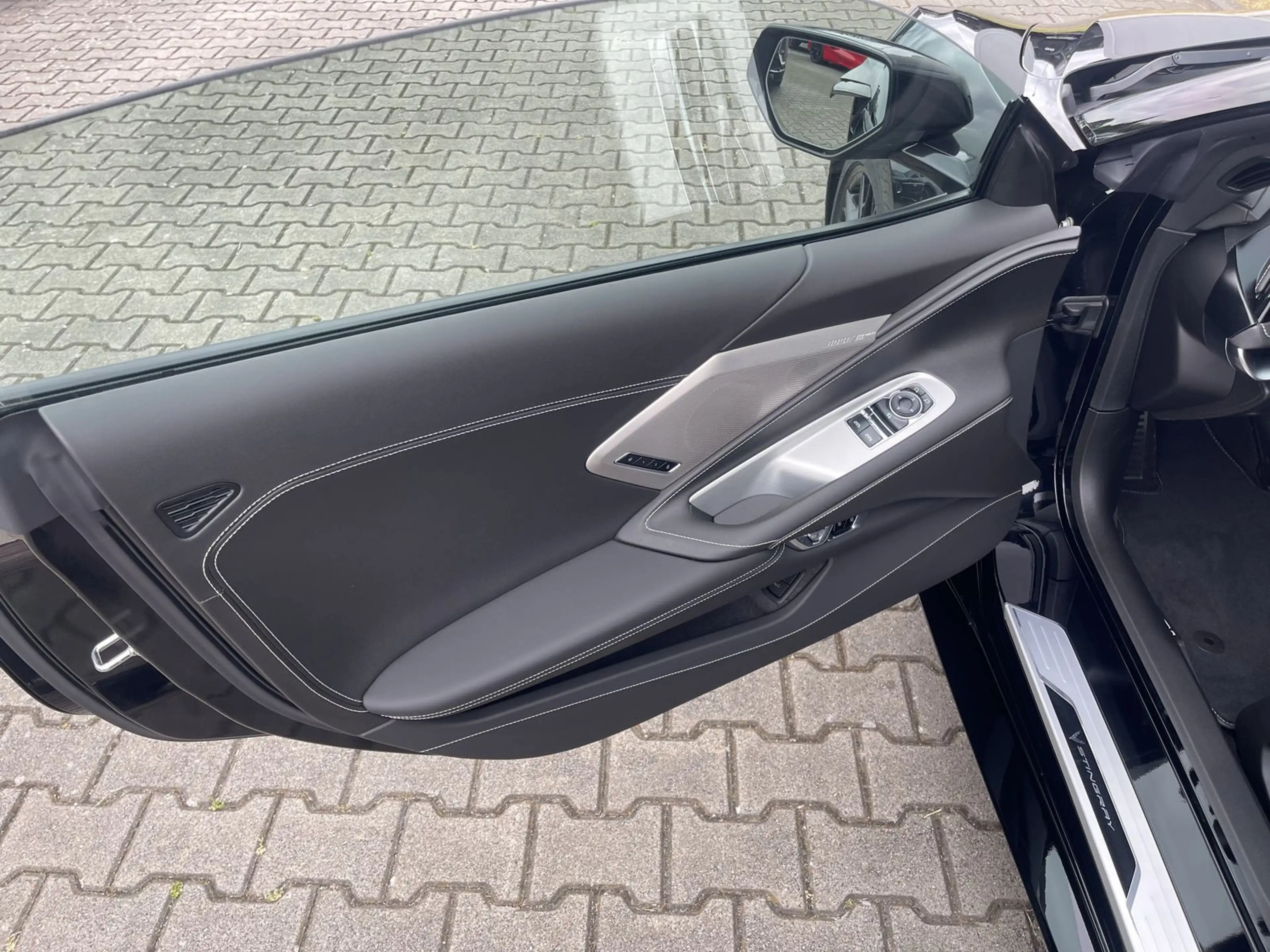 Corvette C8 Coupe 2LT black sofort verfügbar — photo 7