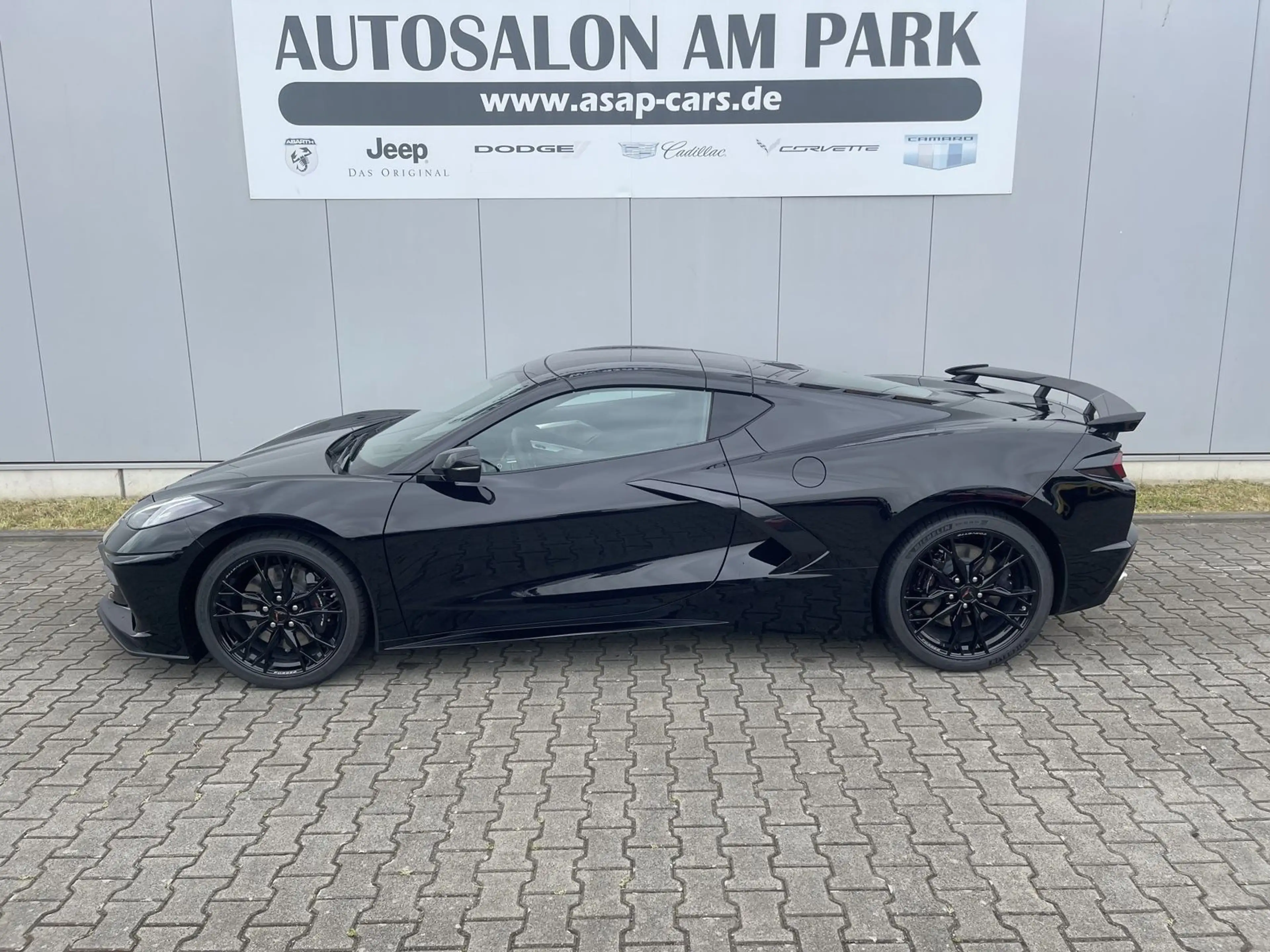 Corvette C8 Coupe 2LT black sofort verfügbar — photo 3