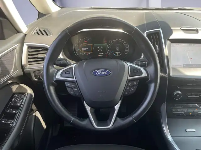 Ford Galaxy view 11