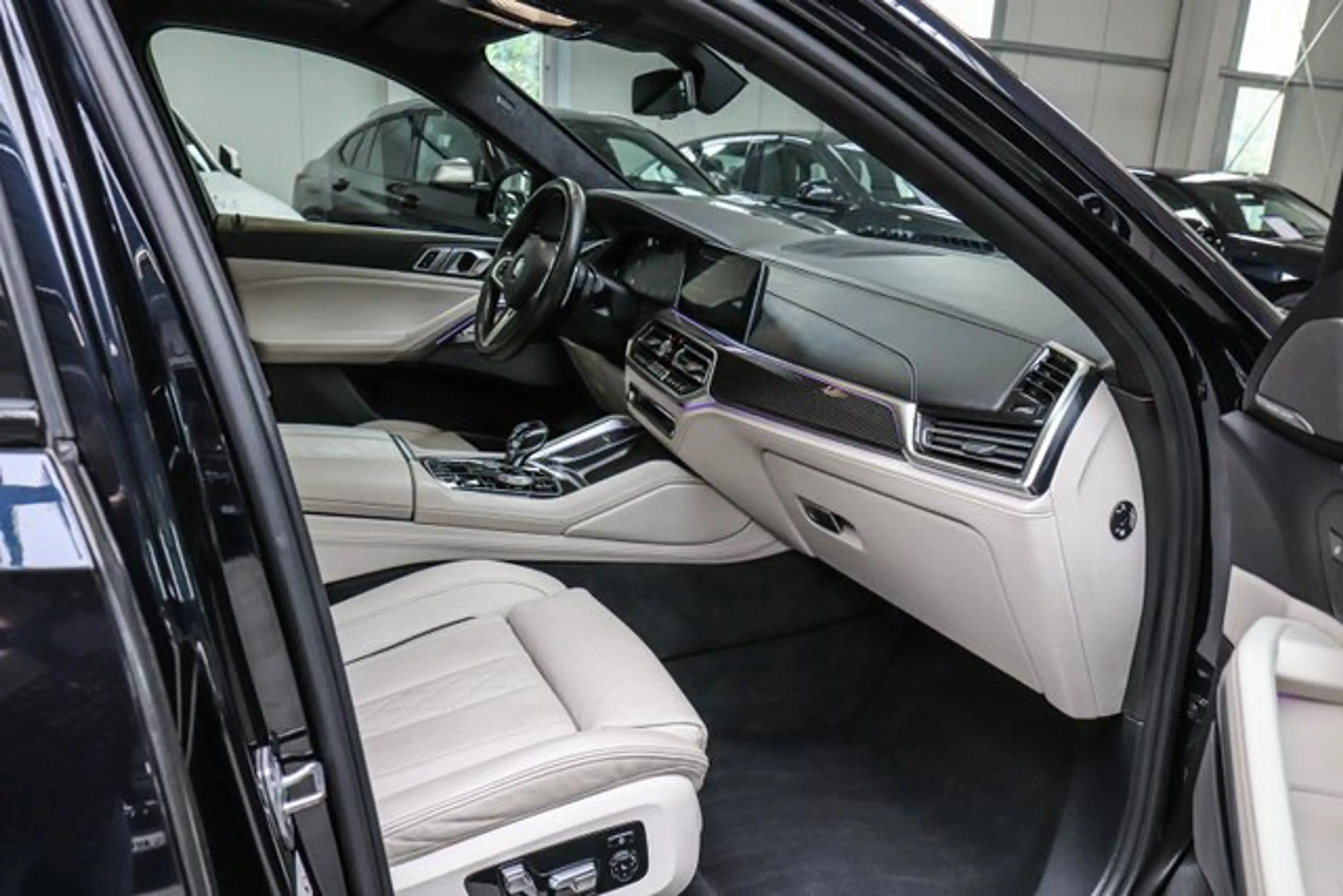 BMW X6 xDrive 40i Sport-Aut.///M SPORT/HARMAN/KAMERA/ — photo 15
