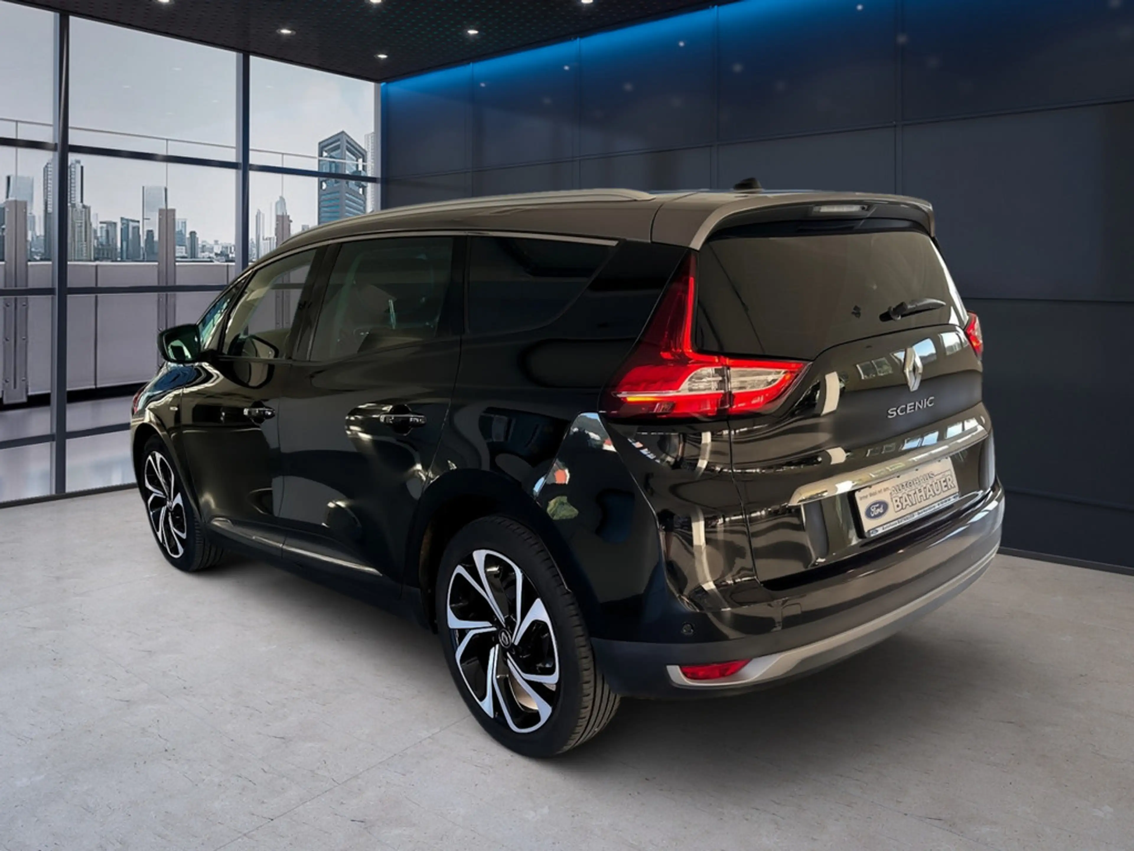 Renault Scenic IV 1.3 Grand BOSE Edition — photo 4