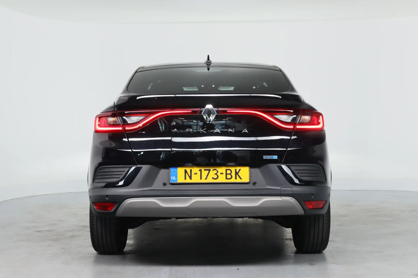 Renault Arkana 1.6 E-Tech Hybrid 145 R.S. Line | Dealer Onderhoud Zwart - 2