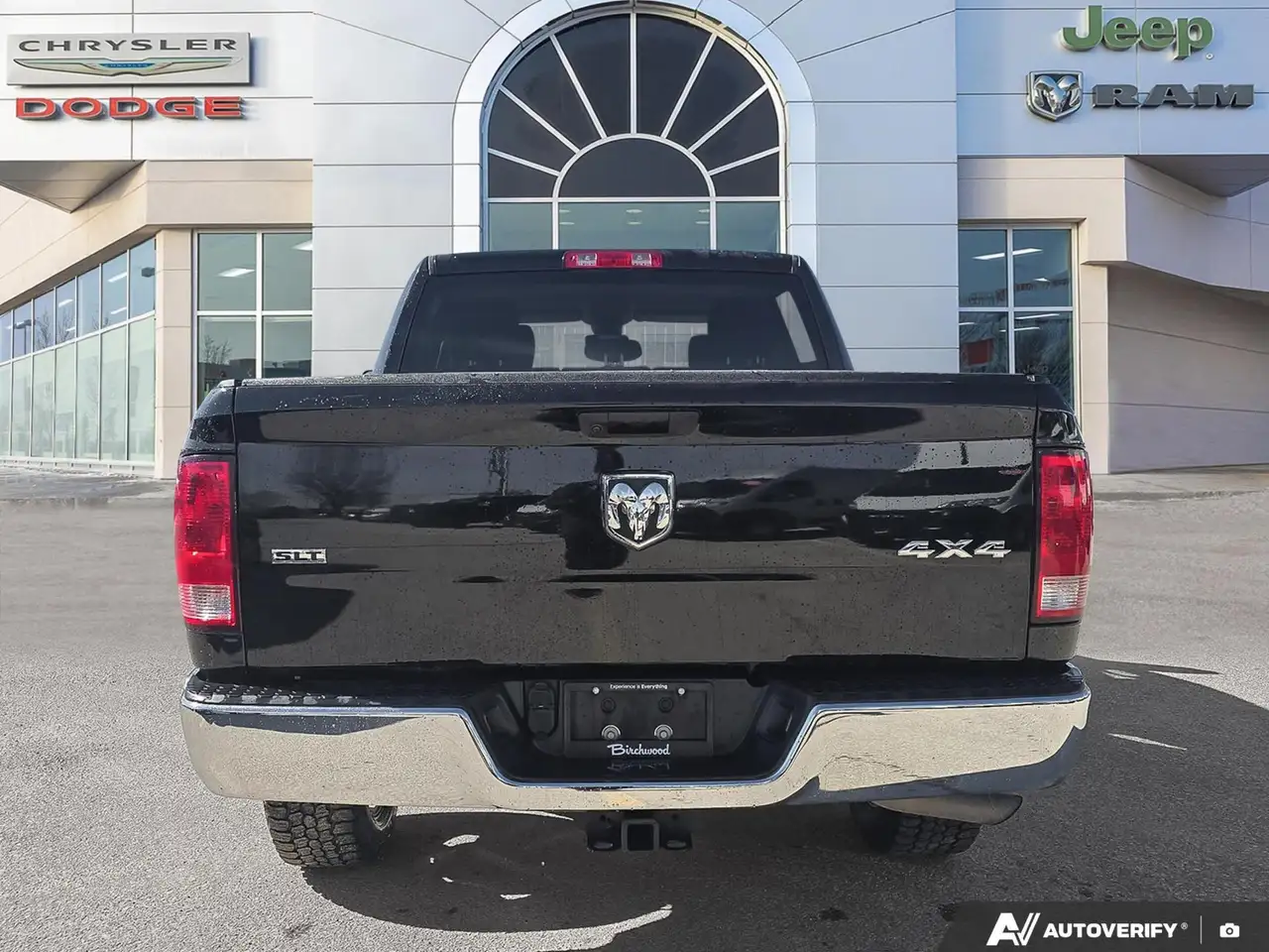 RAM 1500 снимка RAM 1500