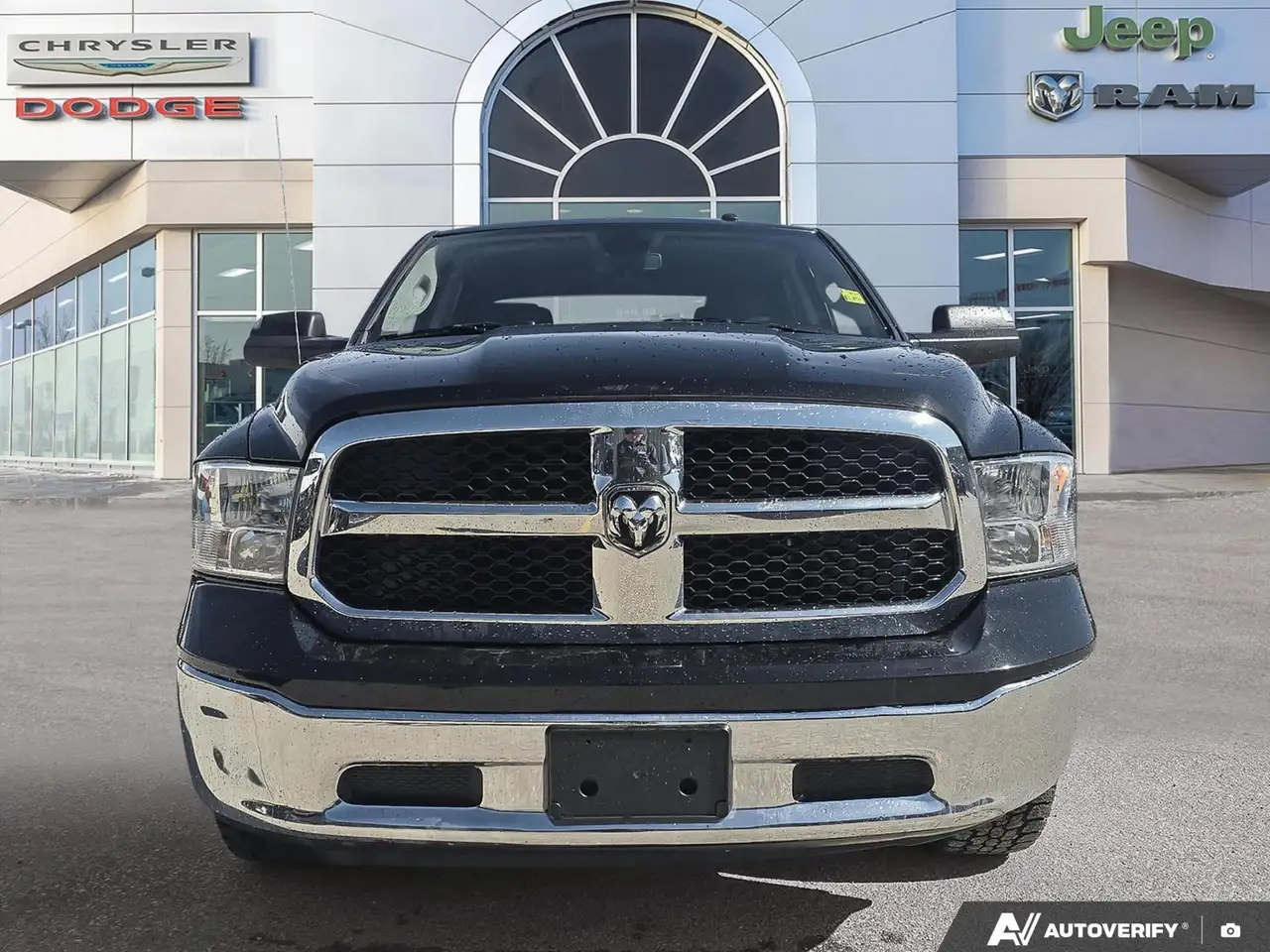 RAM 1500 снимка RAM 1500