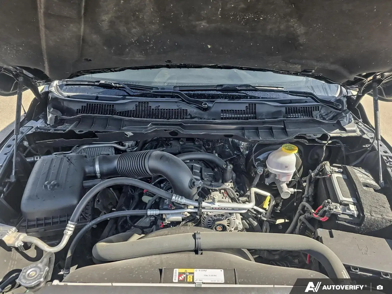 RAM 1500 снимка RAM 1500