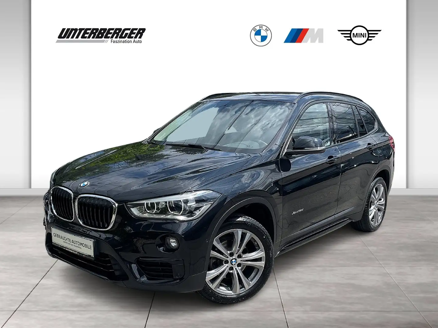 BMW X1 xDrive18d Sport Line // LED // Rückfahrkamera // P Schwarz - 1