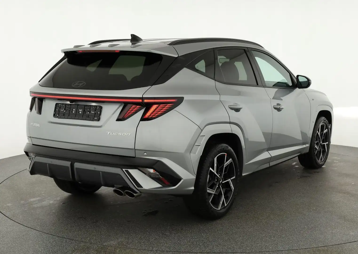 Hyundai TUCSON N Line Mild-Hybrid 2WD 1.6 T-GDI DCT N-LINE, Fa... Silber - 2