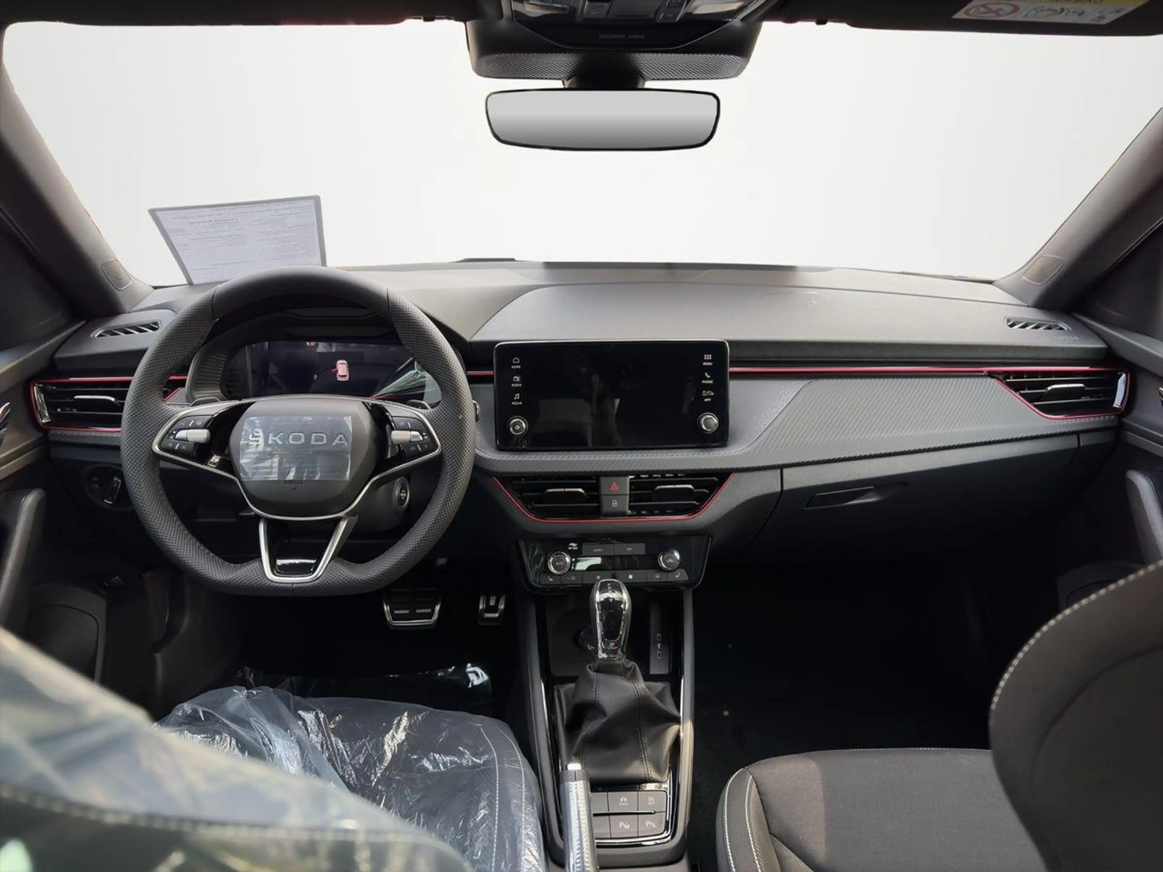 Skoda Kamiq Monte Carlo 1,0 TSI DSG AHK Schwenkbar — photo 10