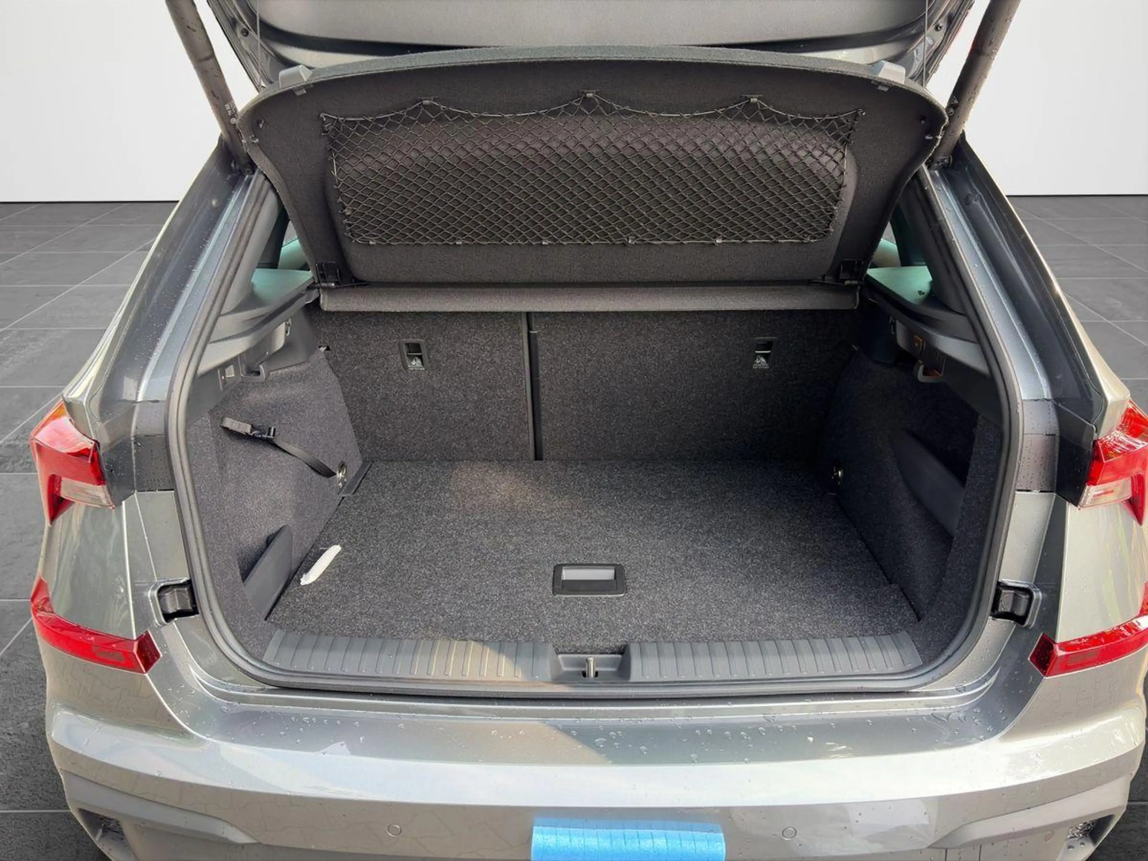 Skoda Kamiq Monte Carlo 1,0 TSI DSG AHK Schwenkbar — photo 9