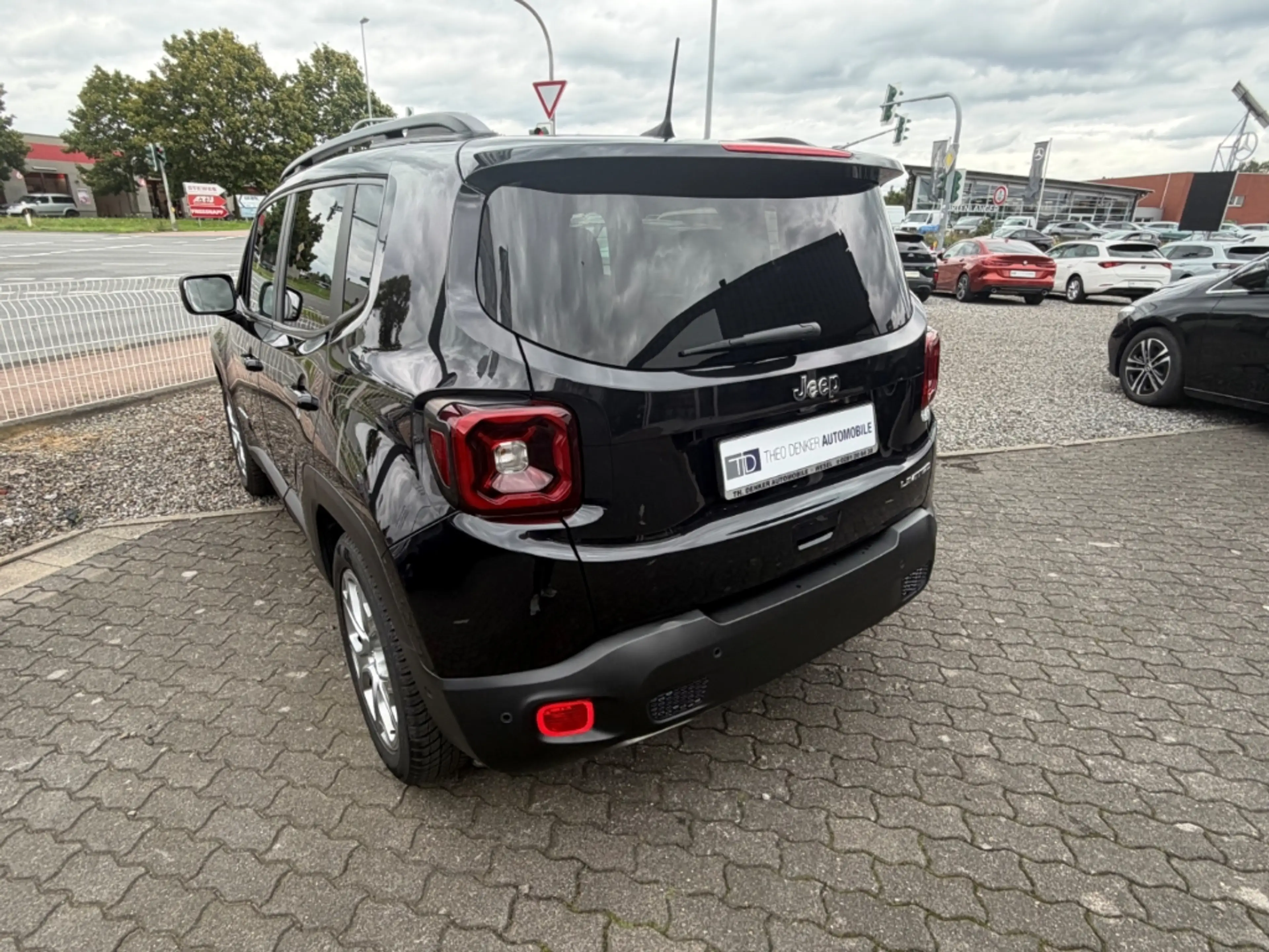 Jeep Renegade Limited FWD, Automatik, GJR, AHK — photo 6