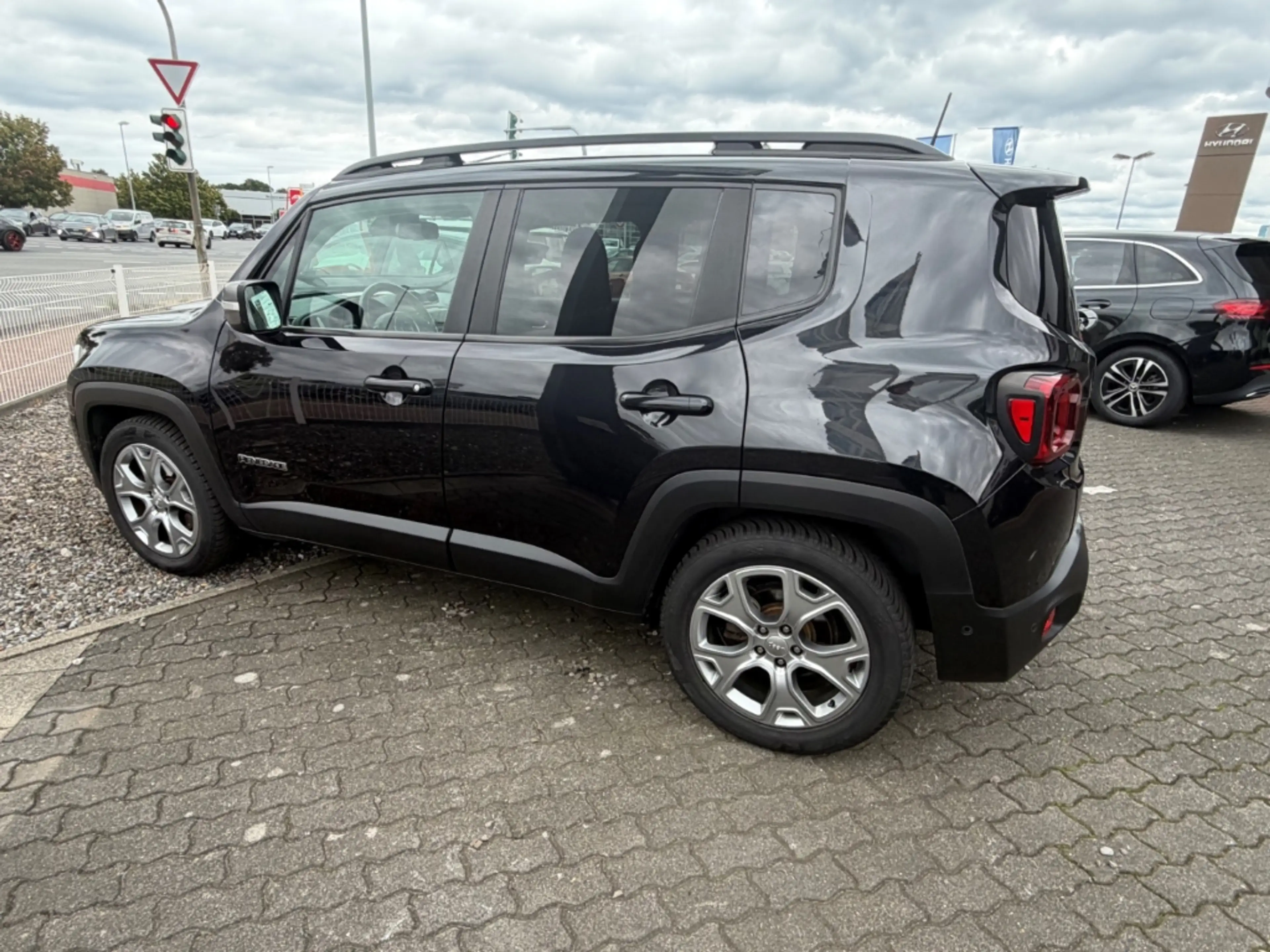Jeep Renegade Limited FWD, Automatik, GJR, AHK — photo 5