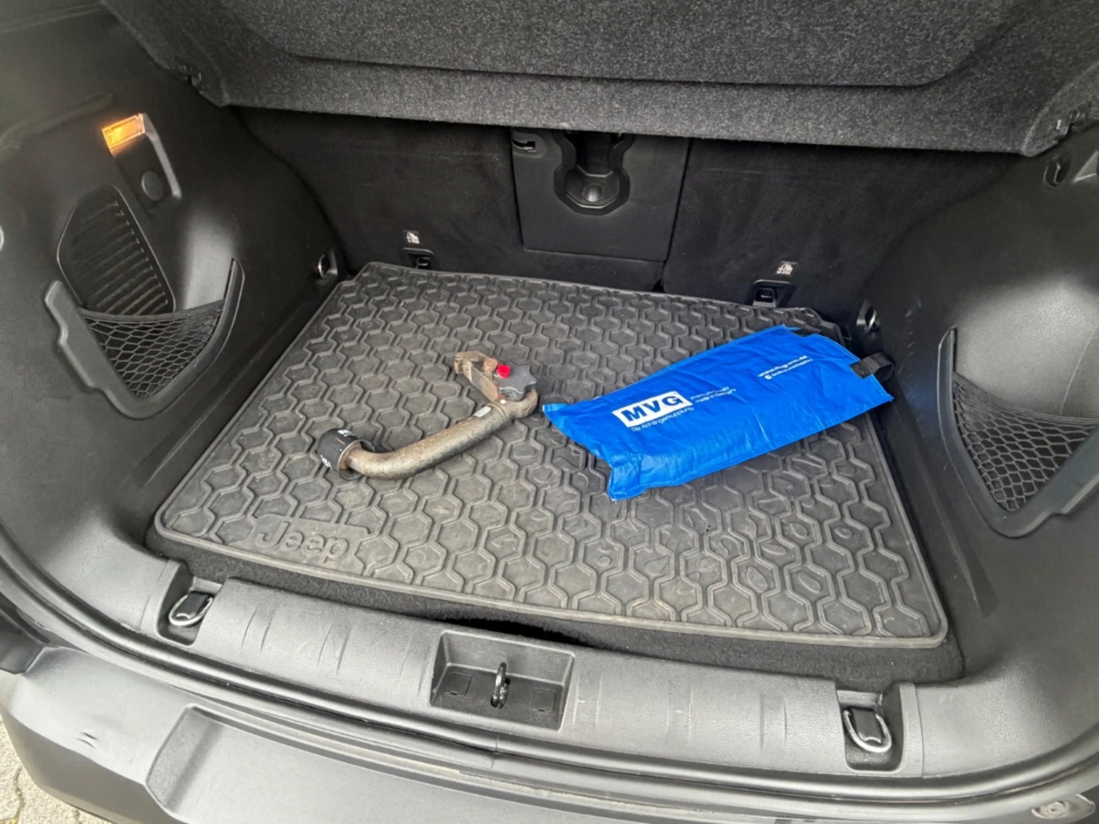 Jeep Renegade Limited FWD, Automatik, GJR, AHK — photo 15