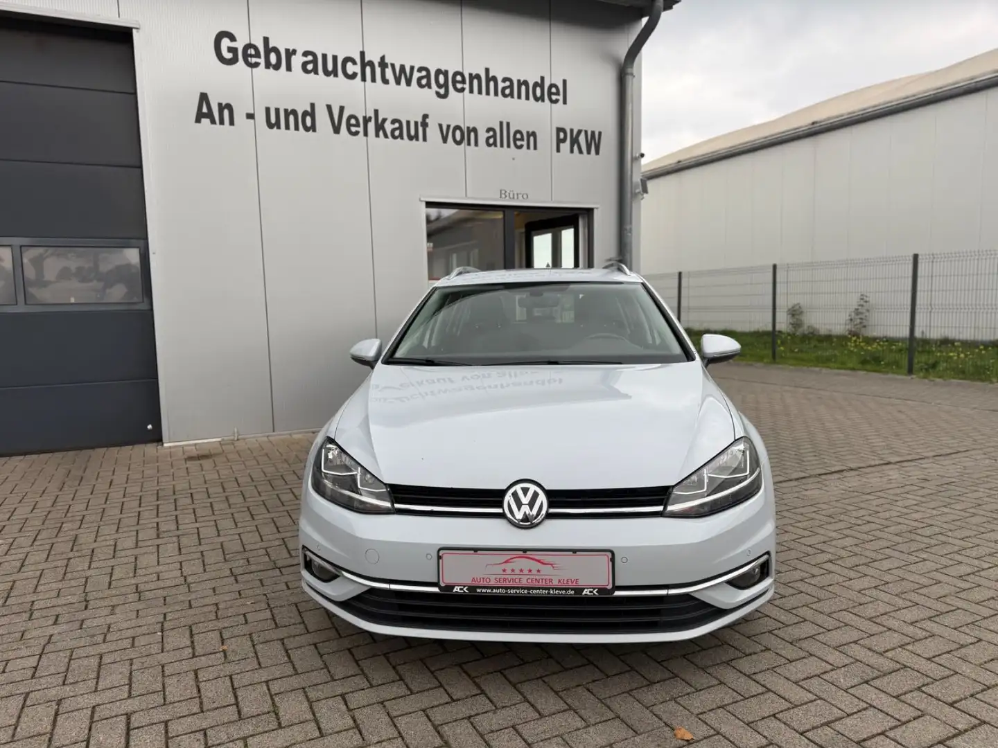 Volkswagen Golf VII Varian*PDC*NAVI*MIRRORLINK*TOUCH Silber - 2