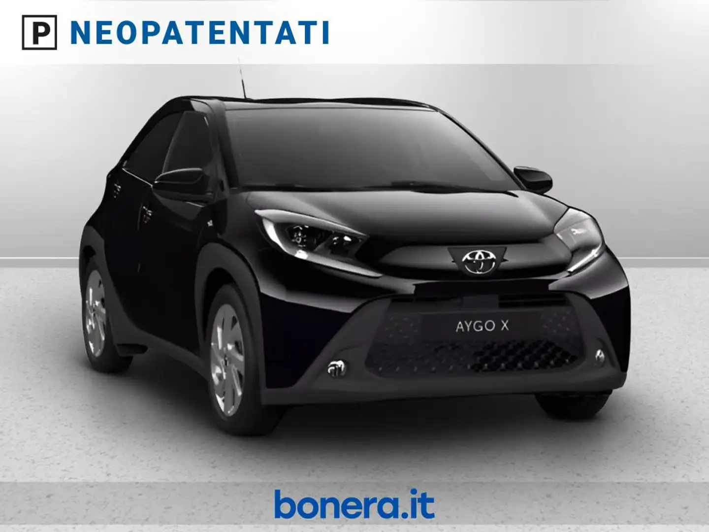 Toyota Aygo X 1.0 Active 72cv Czarny - 2