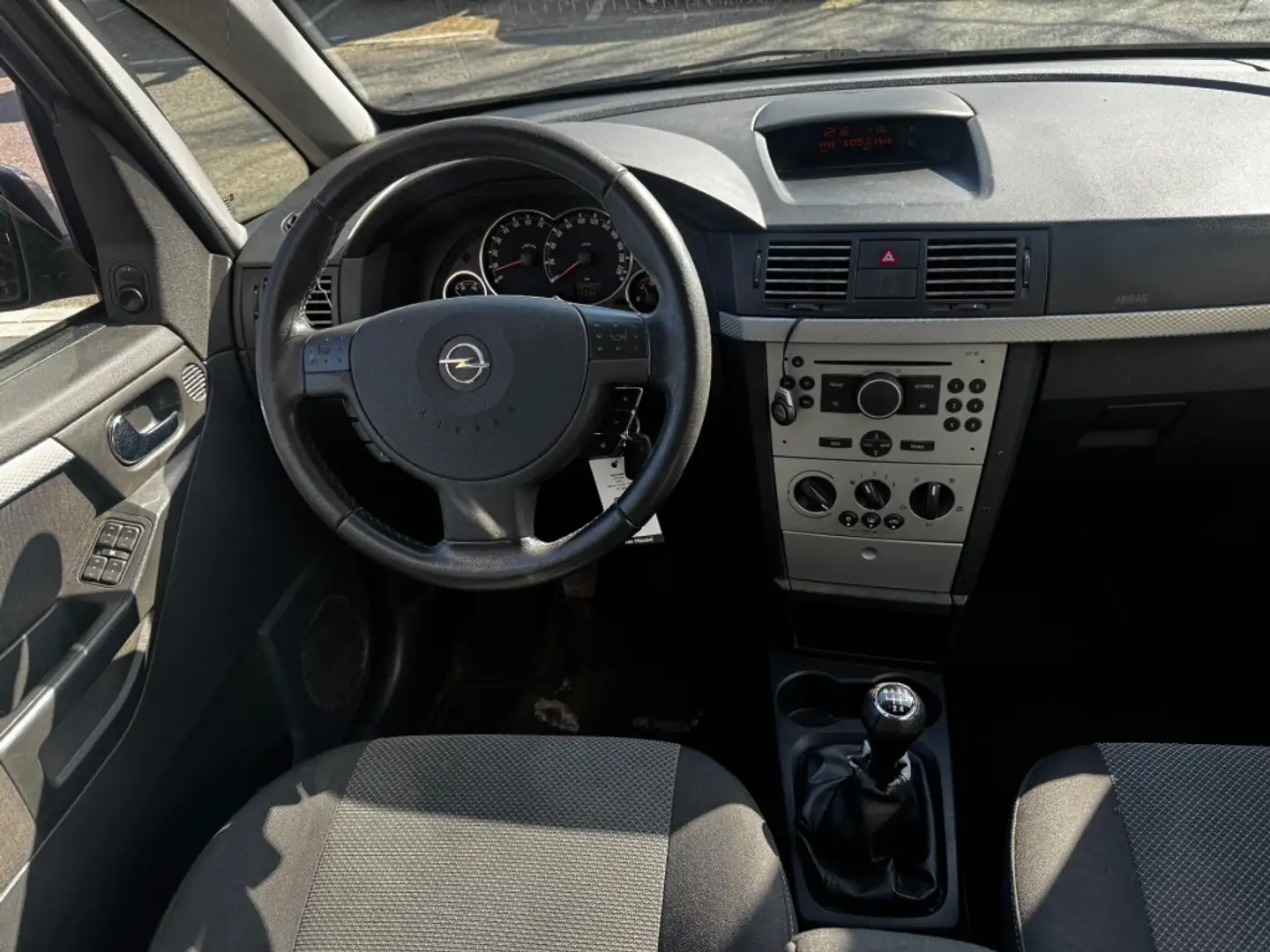 Opel Meriva 1.6-16V Cosmo AIRCO HOOGINSTAP GOEDE AUTO NAP APK Šedá - 2