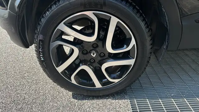 Renault Captur view 7