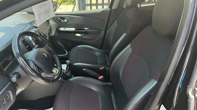 Renault Captur view 13