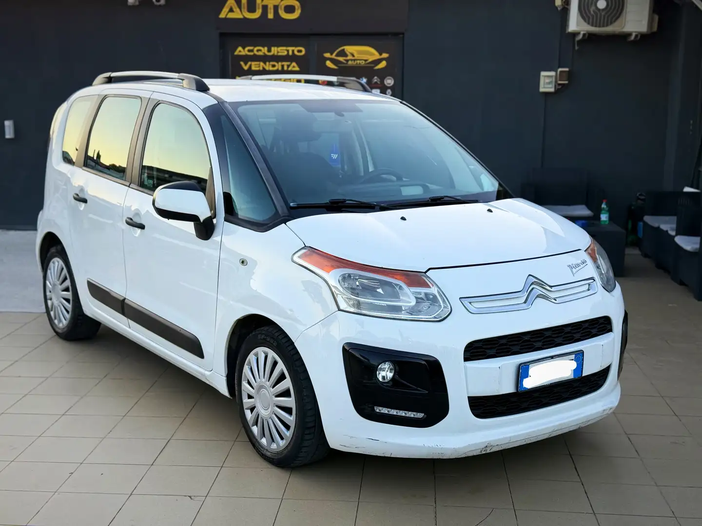 Citroen C3 Picasso 1.6 HDI Garanzia 12 Mesi - 1