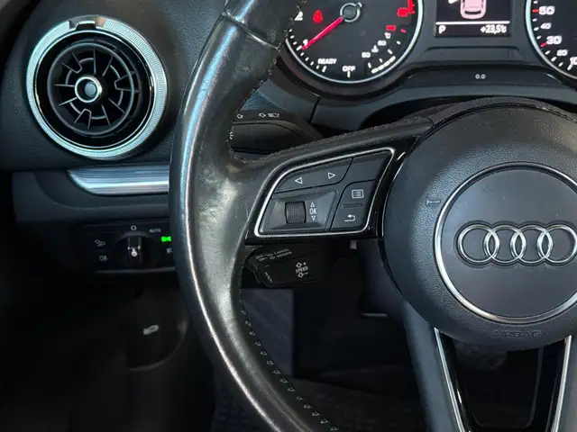 Audi A3 view 11