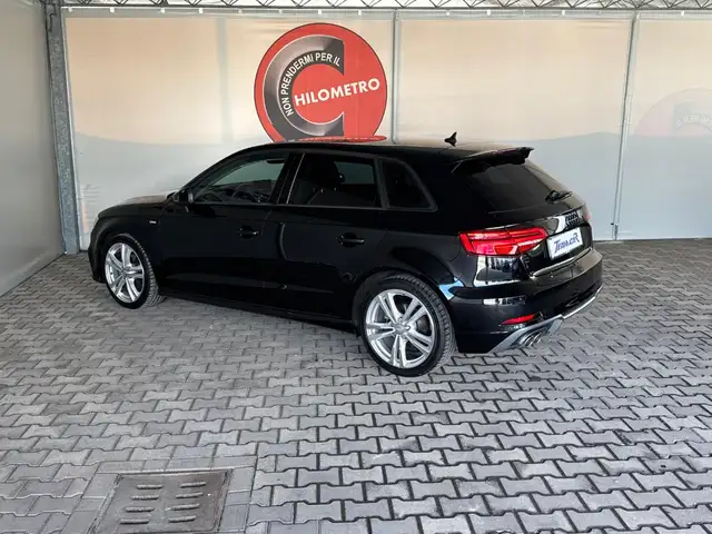 Audi A3 view 3
