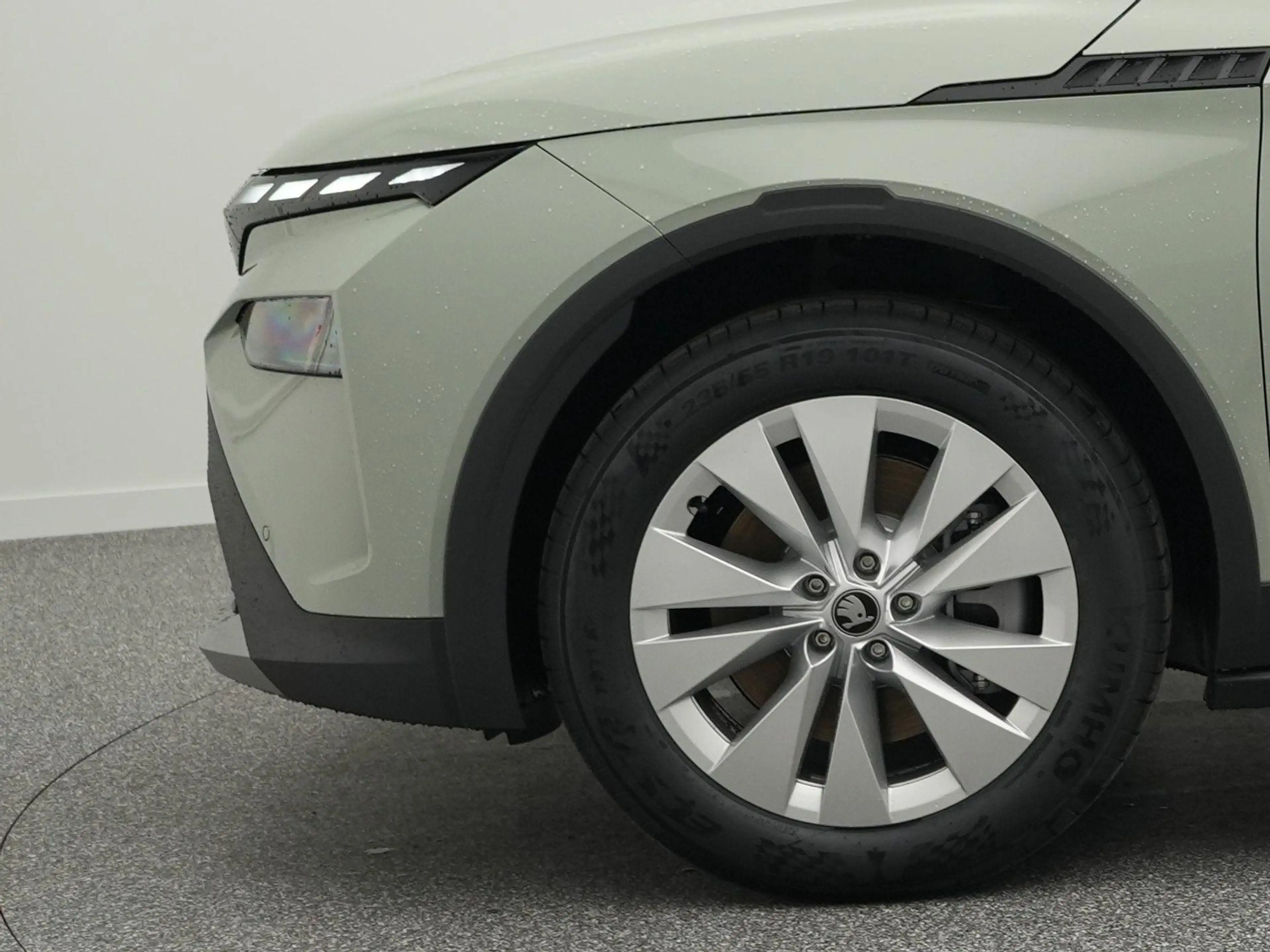 Skoda Elroq 85 Business Edition | Trekhaak | Head-up | Elektri — photo 6