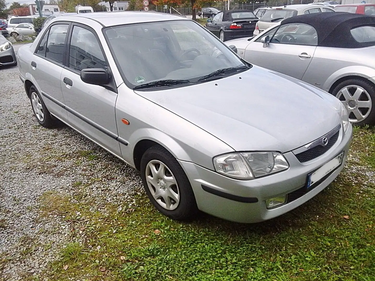 Mazda 323 S Comfort/ schöne Optik/ met+Klima+ZV/ m.TÜV Argent - 2