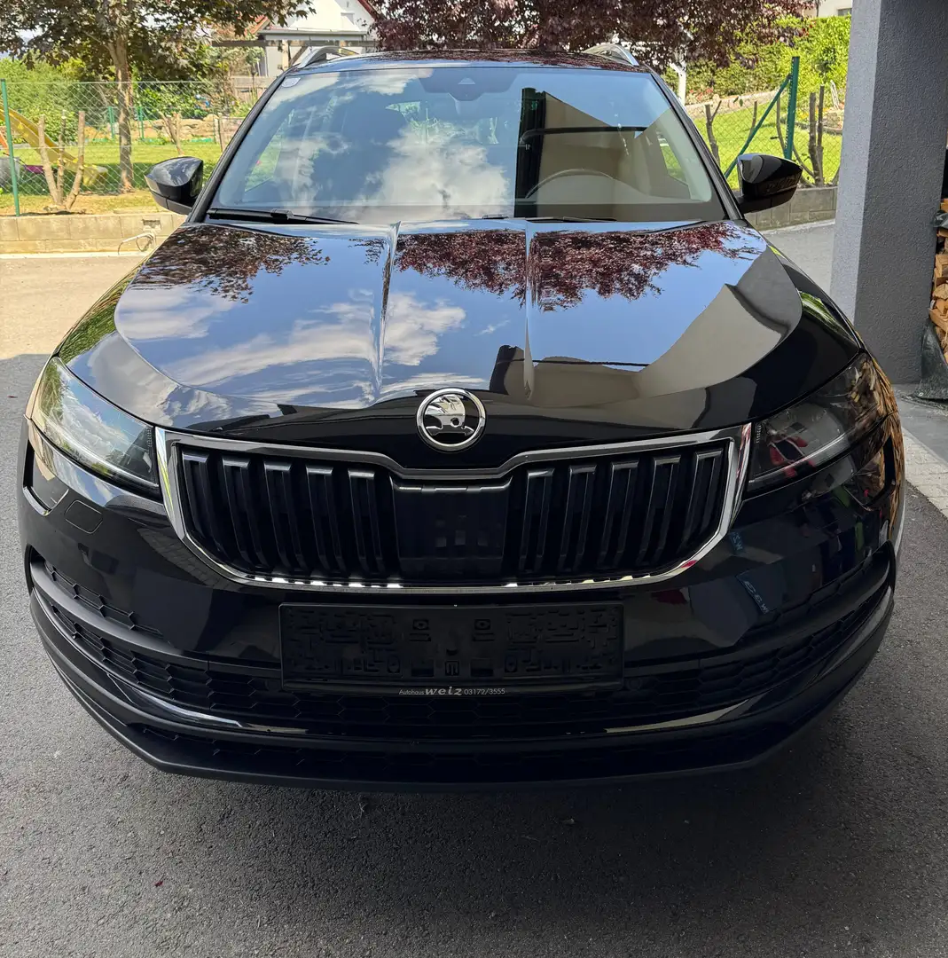Skoda Karoq Karoq 2,0 TDI SCR 4x4 Style 125 DSG Style 125 Schwarz - 1