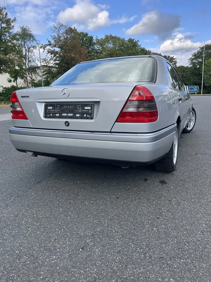 Mercedes-Benz C 180 Elegance, foto 5