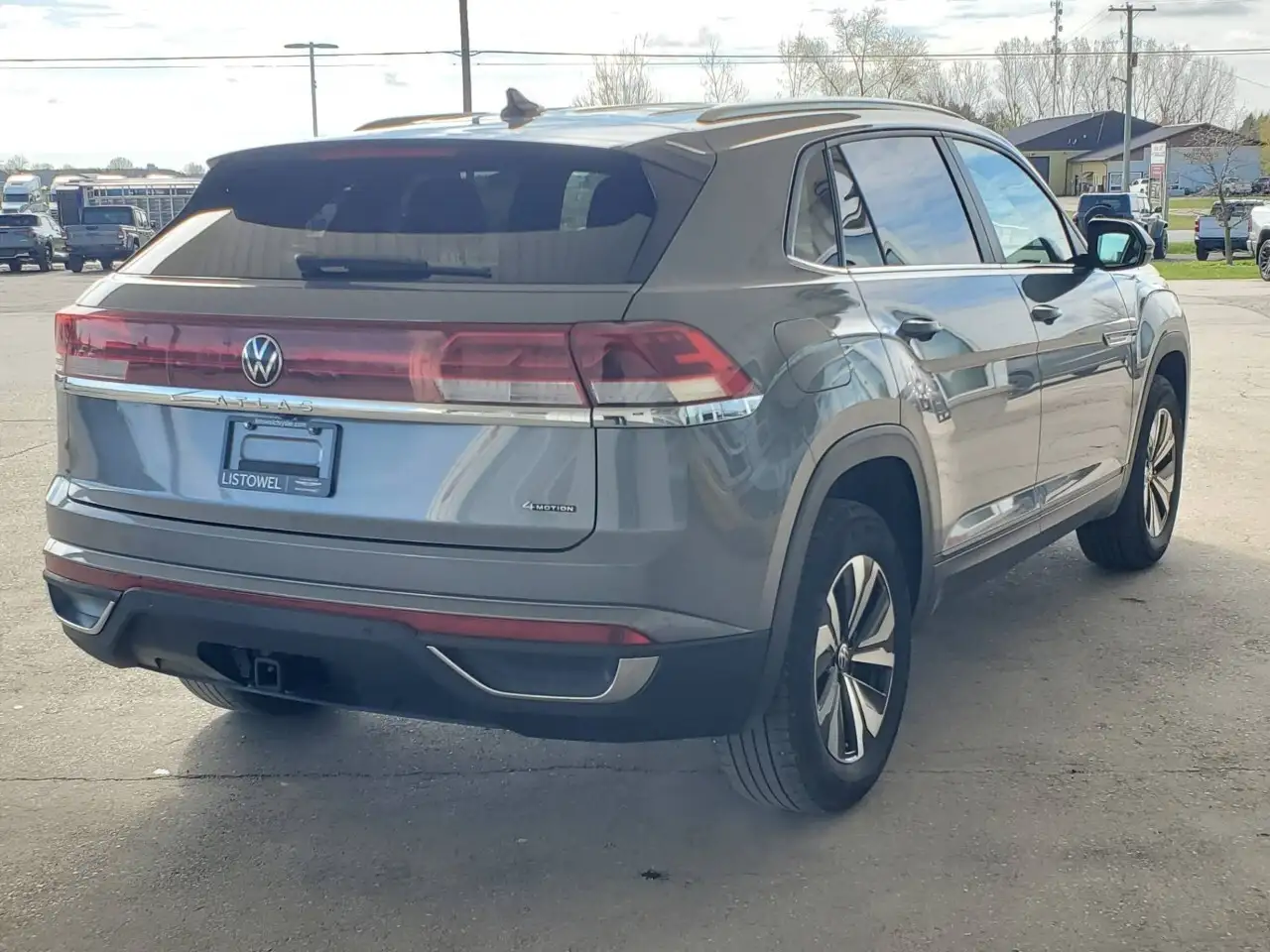Volkswagen Atlas photo Volkswagen Atlas