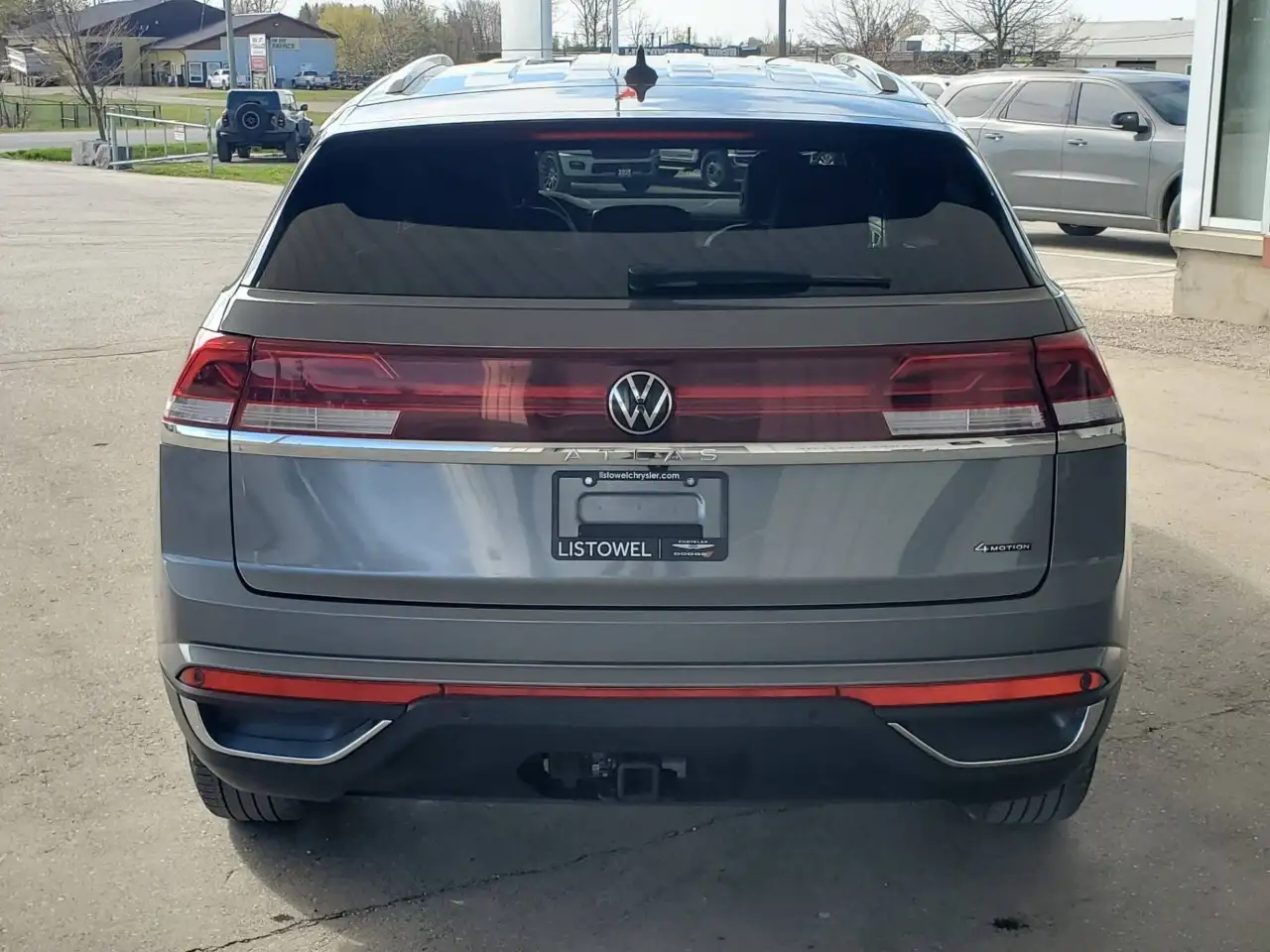 Volkswagen Atlas photo Volkswagen Atlas