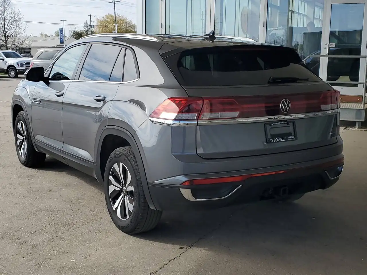 Volkswagen Atlas photo Volkswagen Atlas