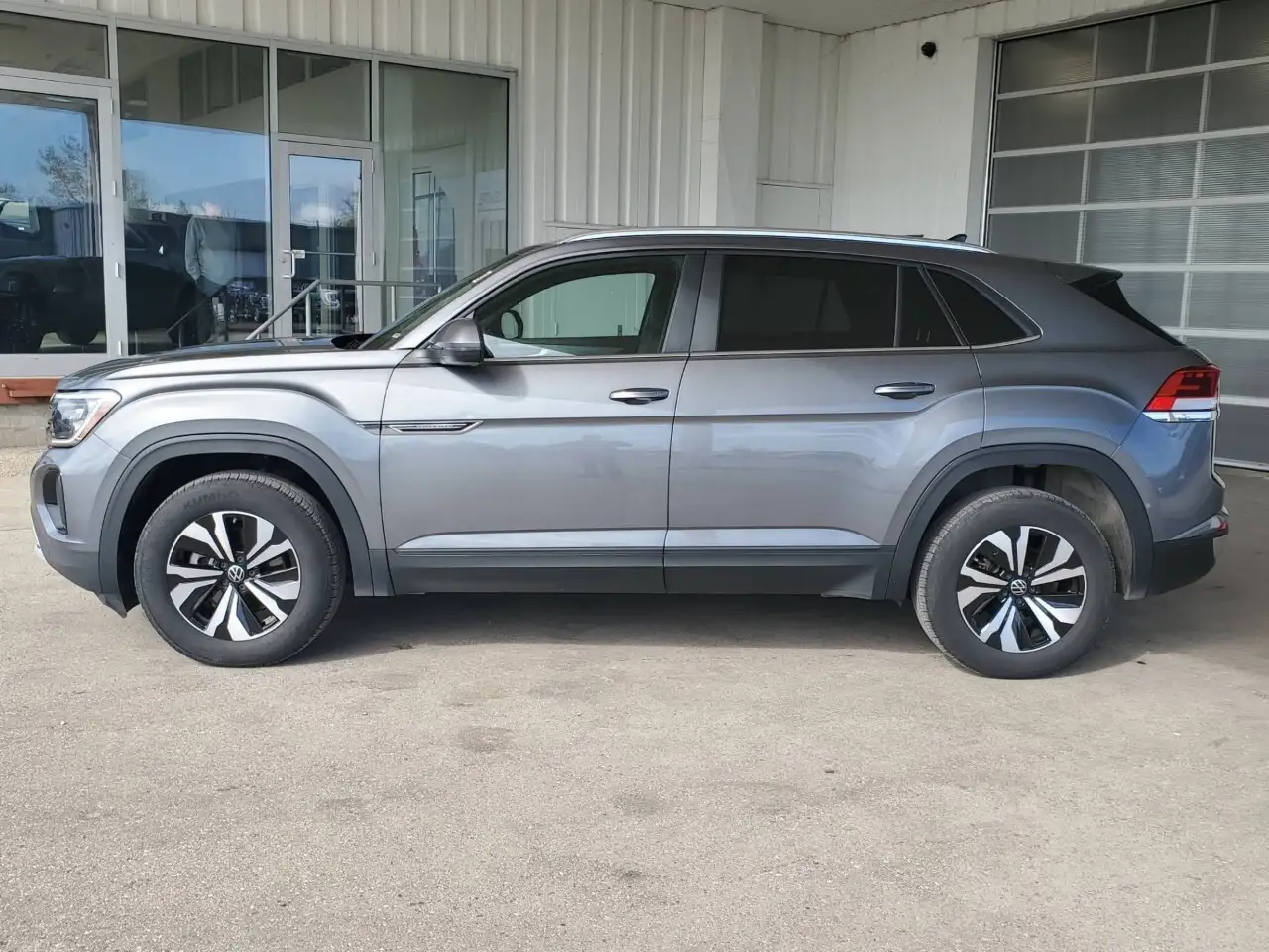 Volkswagen Atlas photo Volkswagen Atlas