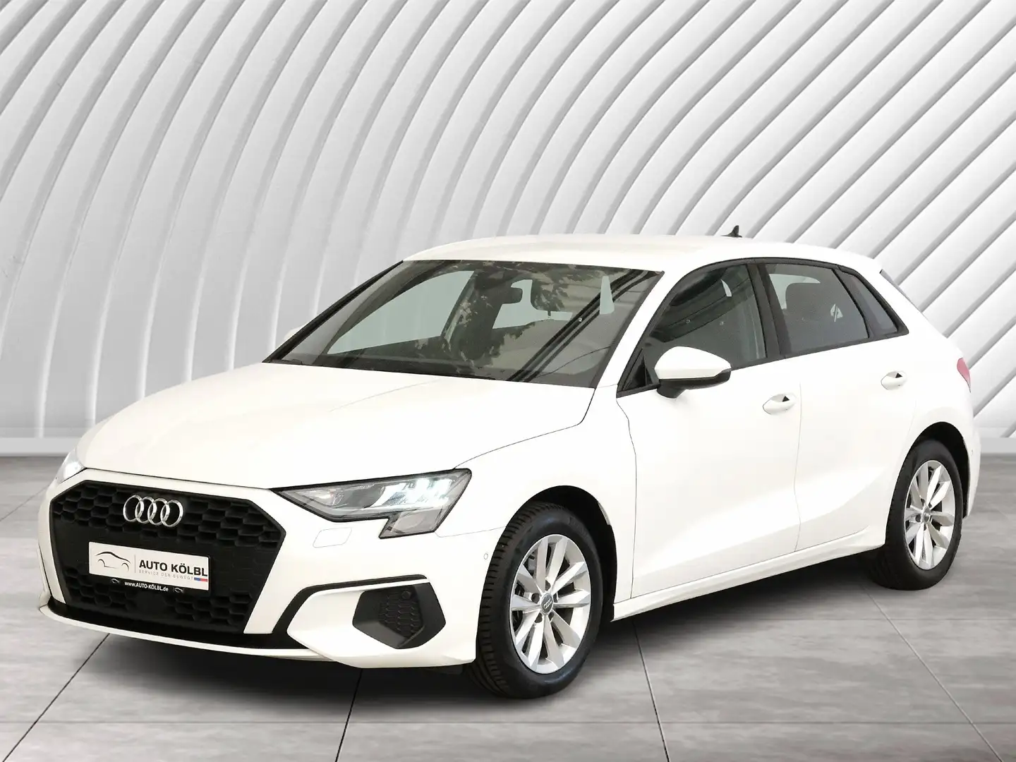 Audi A3 Sportback 35 TDI basis AHK NAVI LED PDC V+H Bianco - 1