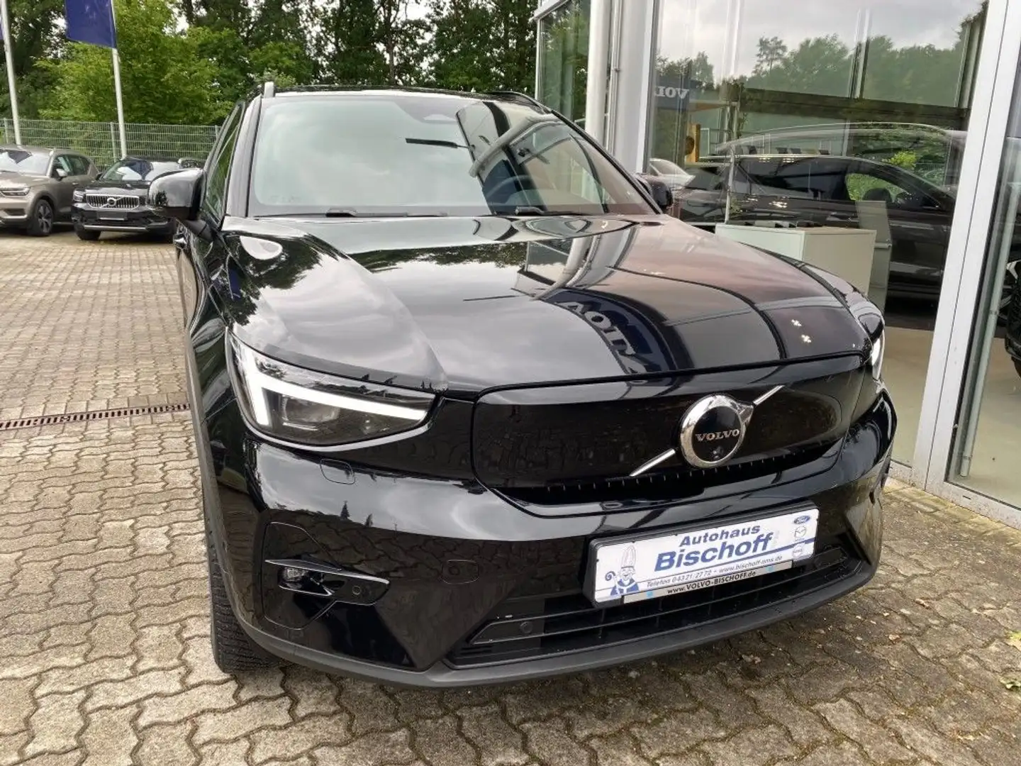 Volvo XC40 Recharge 82 kWh Twin Motor Ultimate 360° Kamera Nero - 1