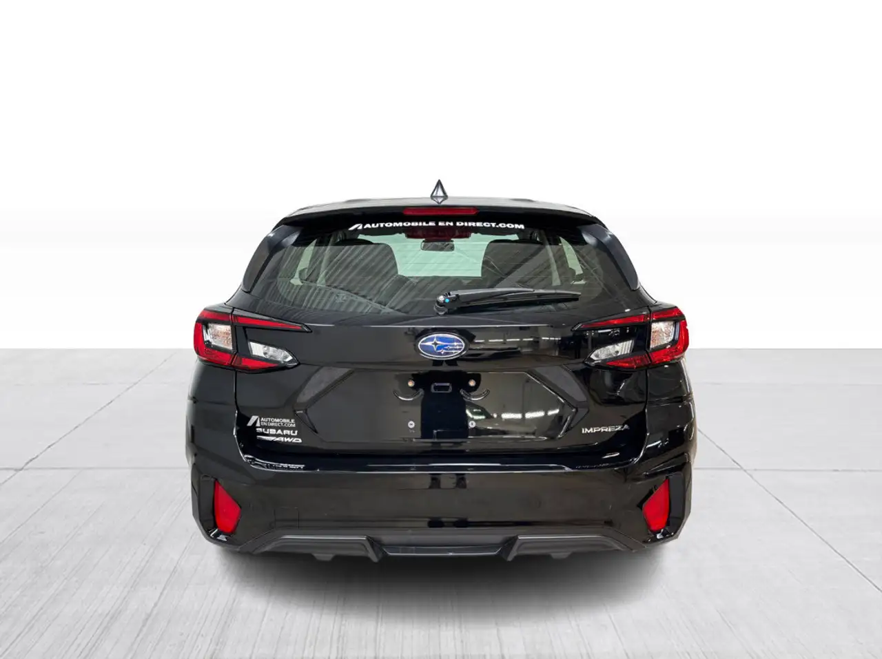 Subaru Impreza снимка Subaru Impreza