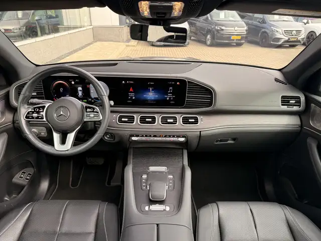 Mercedes-Benz Gle view 25