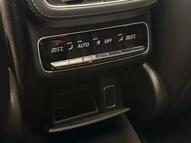 Mercedes-Benz Gle view 8