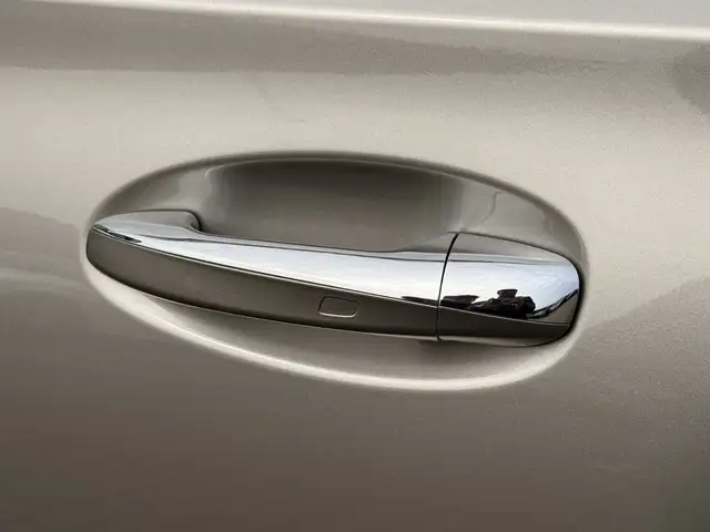 Mercedes-Benz Gle view 12