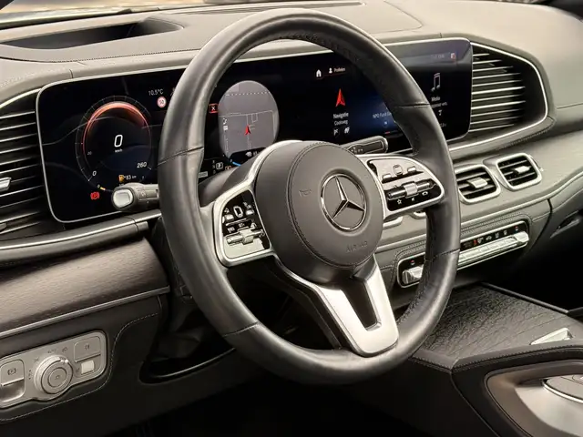 Mercedes-Benz Gle view 23