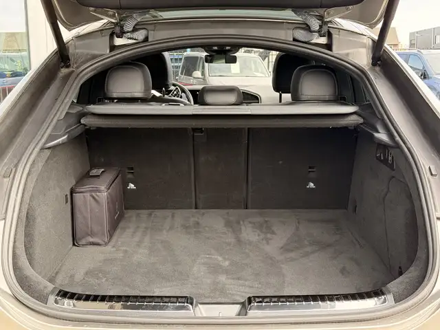 Mercedes-Benz Gle view 17