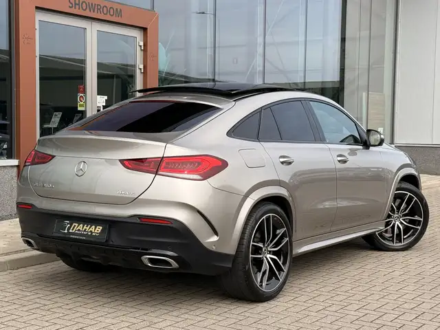 Mercedes-Benz Gle view 14