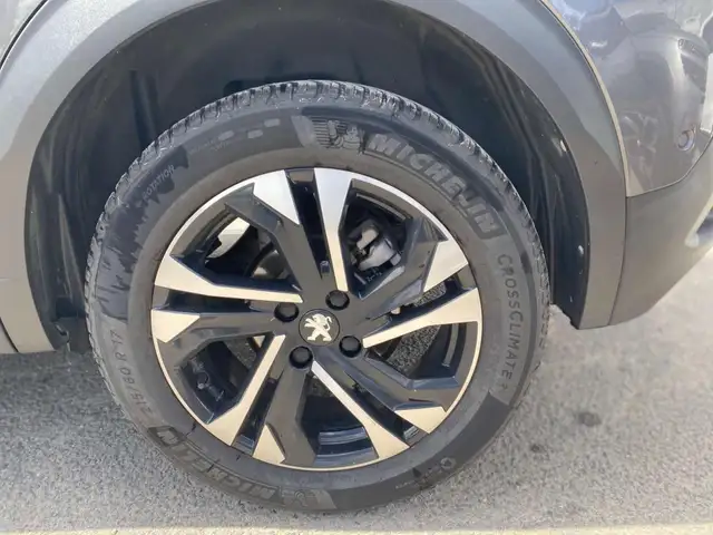 Peugeot 2008 view 23