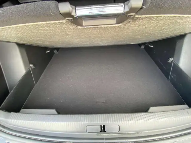 Peugeot 2008 view 28