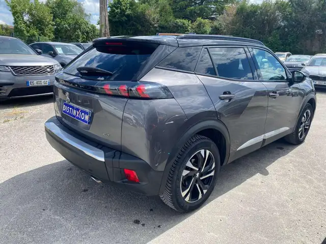 Peugeot 2008 view 4