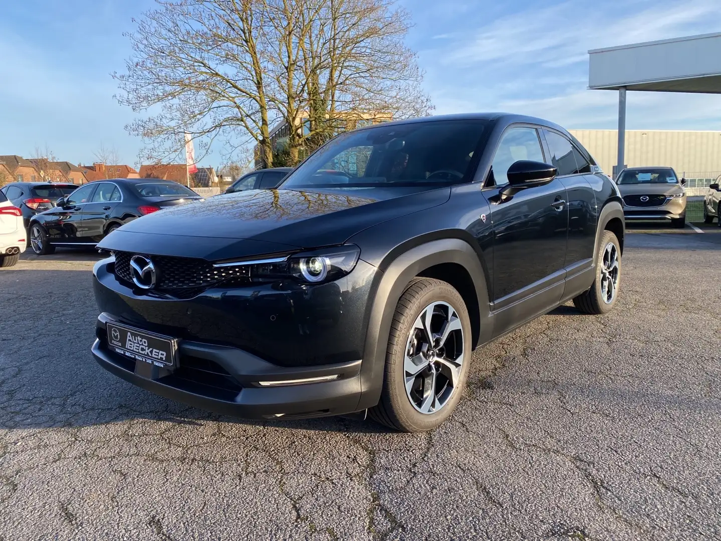 Mazda MX-30 e-SKYACTIV R-EV Černá - 2