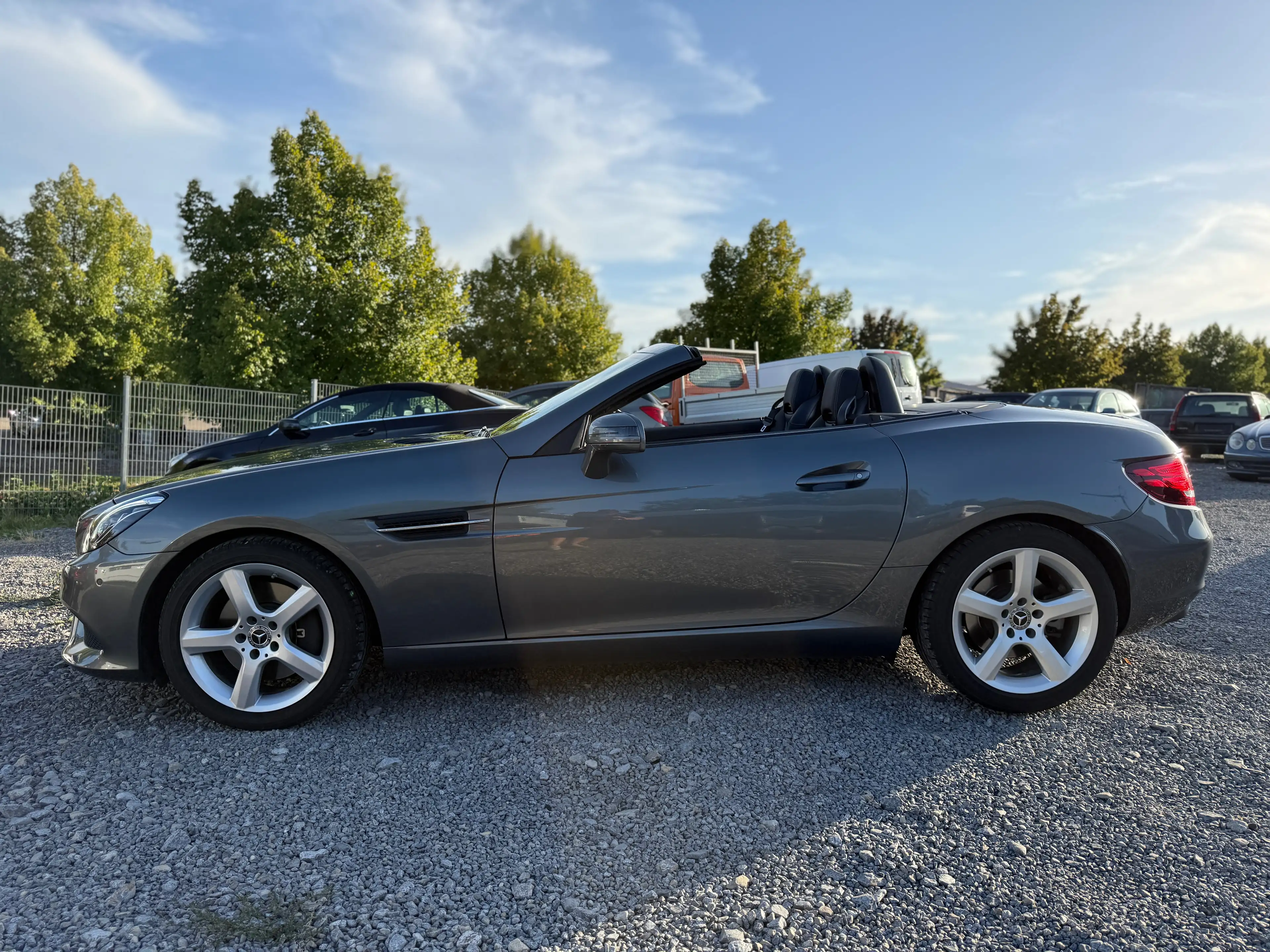 Mercedes-Benz SLC 200 SLC 200 CGI Roadster *Navi*Panorma*LED — photo 3