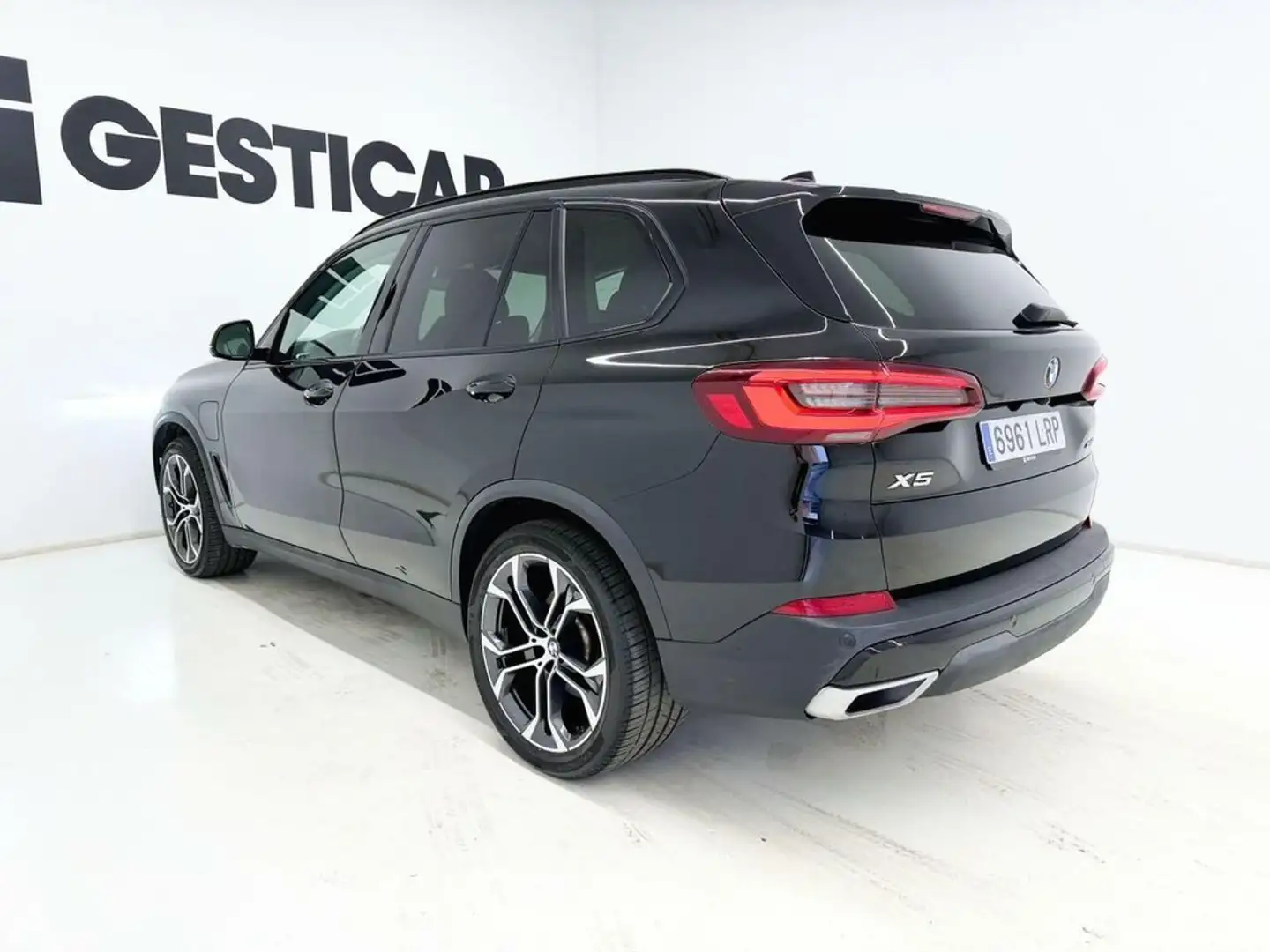 BMW X5 XDRIVE45E 394 CV Schwarz - 2