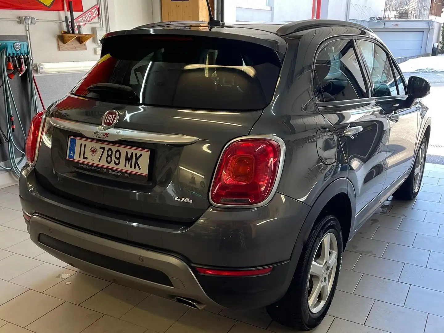 Fiat 500X 500X 2,0 Multi-Jet II 140 Off-Road Look Cross Grau - 2